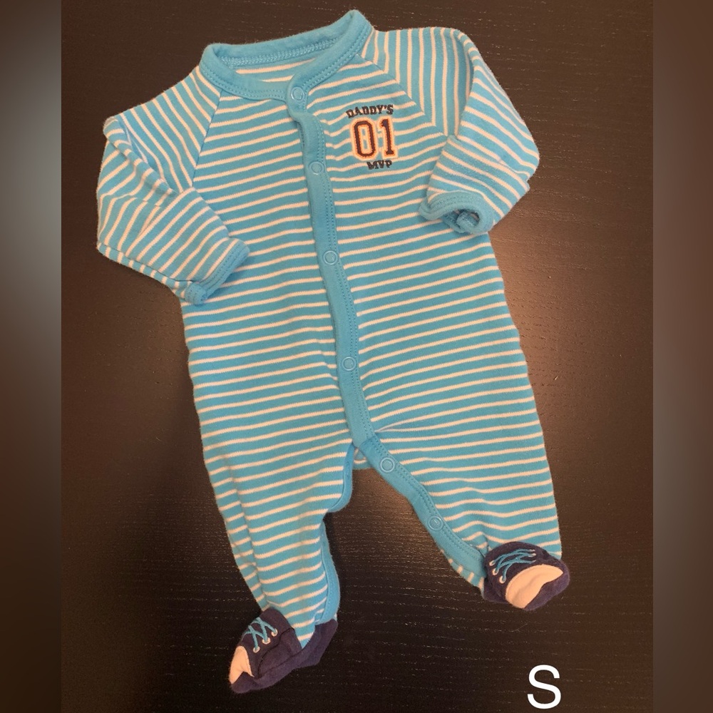 ⭐️2/$8.00⭐️ Carter’s NB Blue Striped Cotton Sleeper